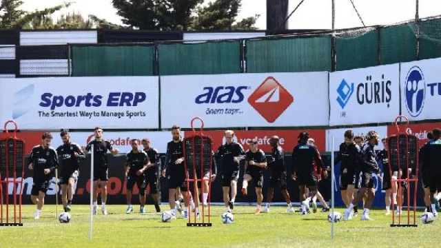 Beşiktaş’ta Can Bozdoğan takımla çalıştı