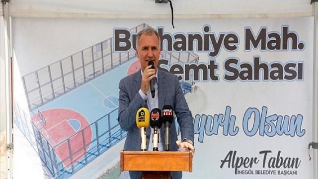 Burhaniye Semt Sahası Törenle Açıldı