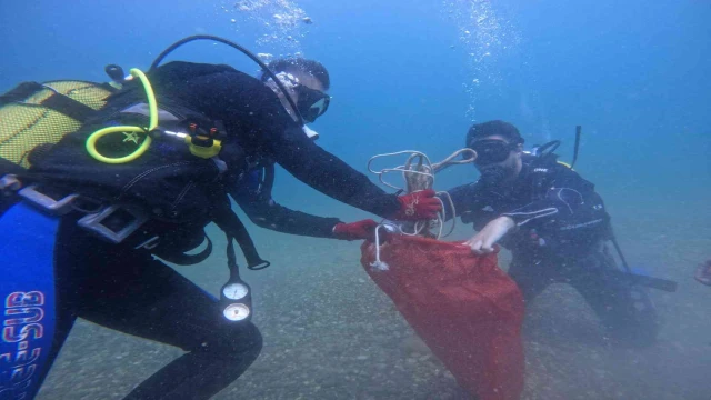 Büyükşehir’den 19 Mayıs’ta deniz ve plaj temizliği