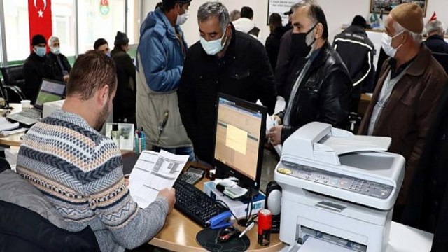 Büyükşehir’den, 2 bin çiftçiye yem bitkisi tohumu ve gübre desteği