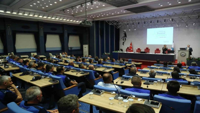 Büyükşehir’in hizmet içi eğitim seminerleri sürüyor