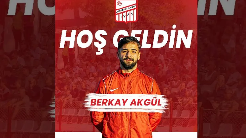 Ayvalık'ta ilk transfer Berkay