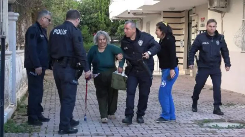 Bıçakla saldırdığı yakınlarından 3'ü yaralanan, 1'i ölen şüpheli tutuklandı