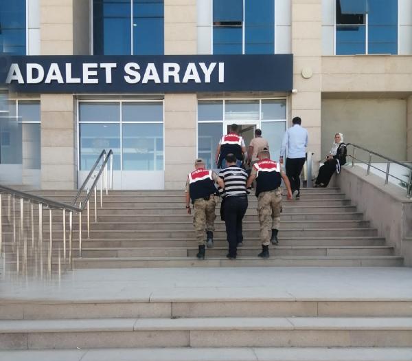 Uyuşturucu ve akaryakıt kaçakçılığı şüphelisi, 12 yıl sonra yakalandı