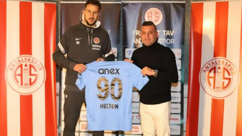 Antalyaspor, Helton Leite ile 1.5 yıllık sözleşme imzaladı