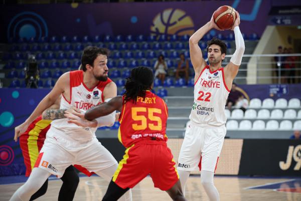 A Milli Erkek Basketbol Takımı galibiyetle başladı