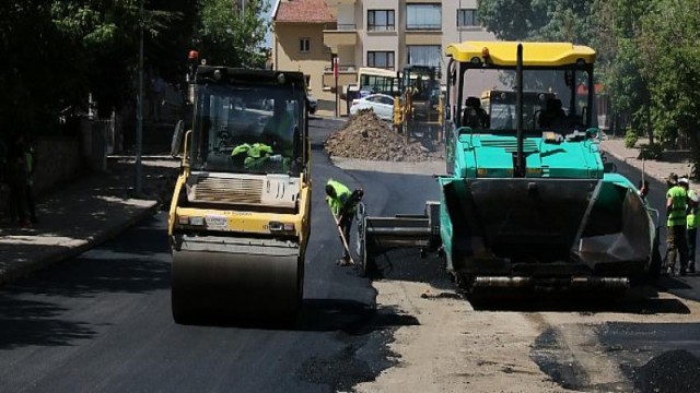 Çankaya’da Asfalt Sezonu Başladı