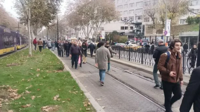 Tramvay arıza yaptı seferler aksadı 