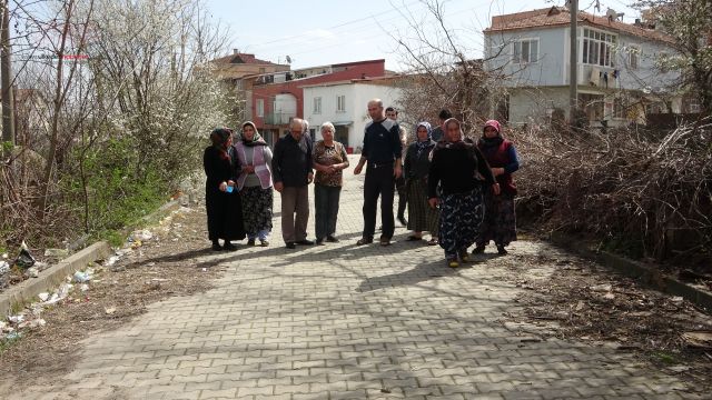 CHP’li belediyenin yol kararı 25 yıllık komşuları bir birine düşürdü