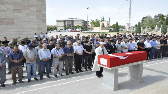 Cinayete kurban giden uzman çavuş son yolculuğuna uğurlandı