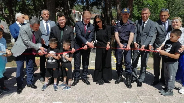 Çorlu’da Kadın Giysileri Dikim Kursu Sergisi açıldı