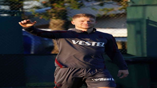 Cornelius, şampiyonluğu gol krallığıyla taçlandırmak istiyor