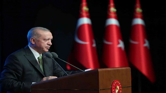 Cumhurbaşkanı Erdoğan: ”Şimdi hukuktan dem vuranlar geçmişte uygulanan baskılara, zulme, ayrımcılara ses çıkartmamış, hatta bizzat taraf tutmuştur”