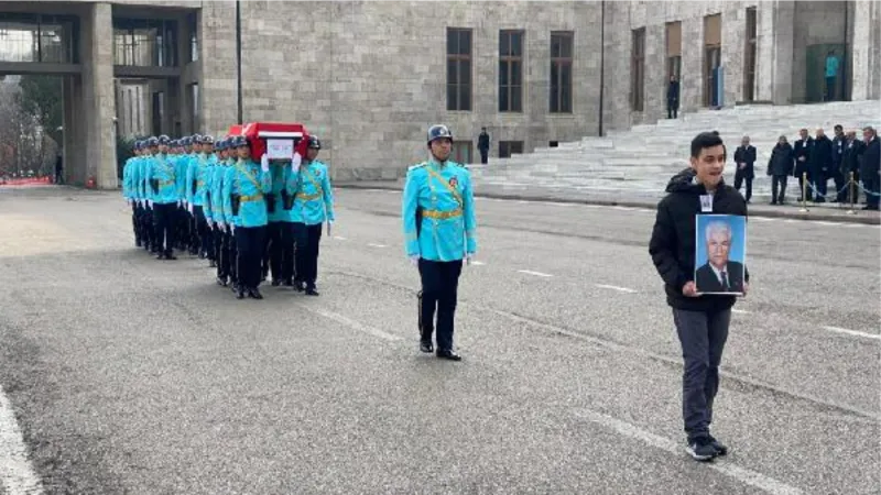 Eski milletvekili Sönmez için TBMM'de cenaze töreni