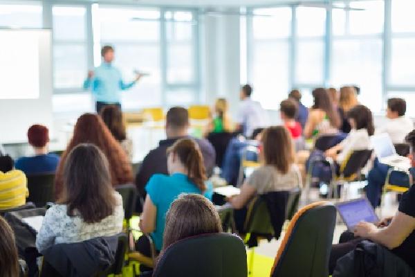 Her iki kişiden biri teknik alanlarda becerilerini geliştirmeyi hedefliyor  