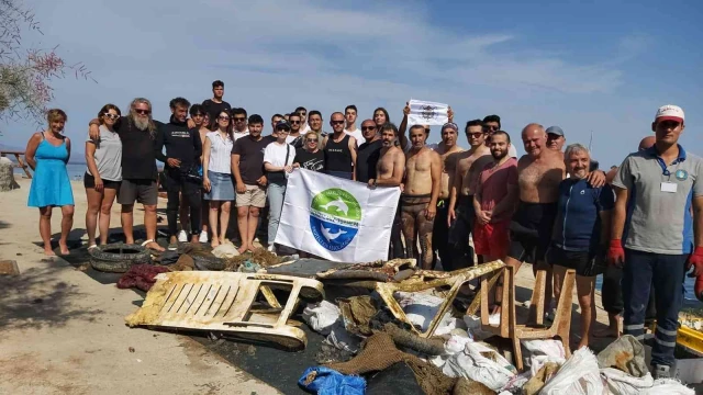 Datça’da deniz dibi temizliği gerçekleştirildi