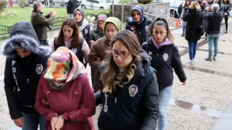 FETÖ'nün para yardımlarını dağıttığı iddia edilen 13 şüpheli adliyede