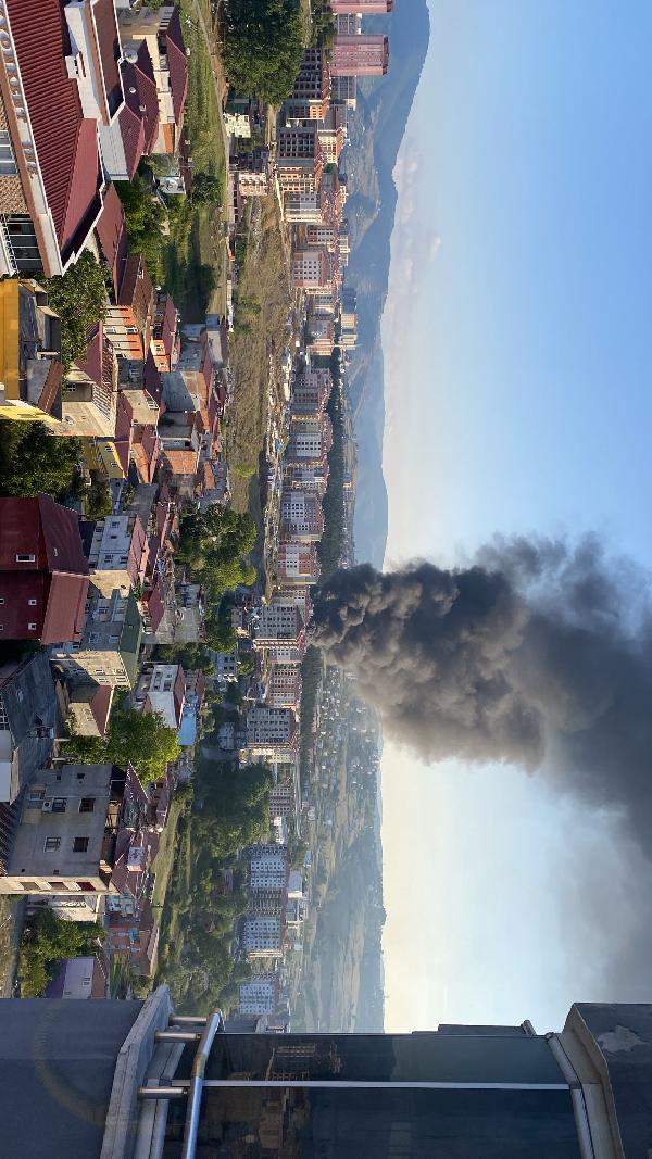 Samsun Sebze Meyve Halinde çıkan yangın söndürüldü