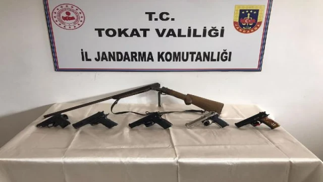 Düğünde silahla havaya ateş açanlara jandarma operasyonu