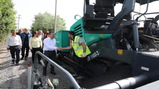 Düzce Özel İdaresi asfalt sezonuna başladı