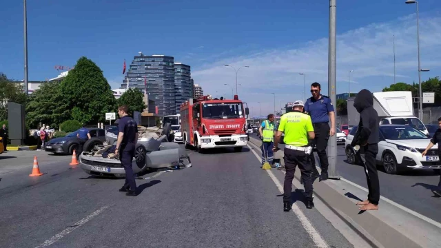 E-5 karayolunda feci kaza kamerada: 1’i hamile 3 yaralı