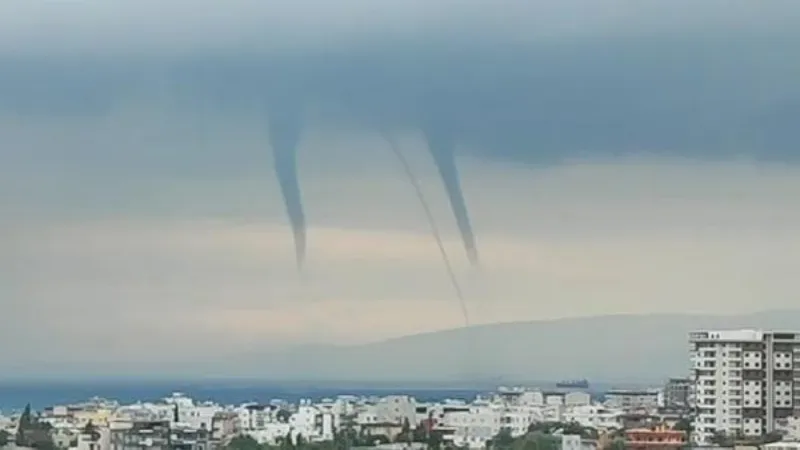 İskenderun Körfezi'nde 3 hortum