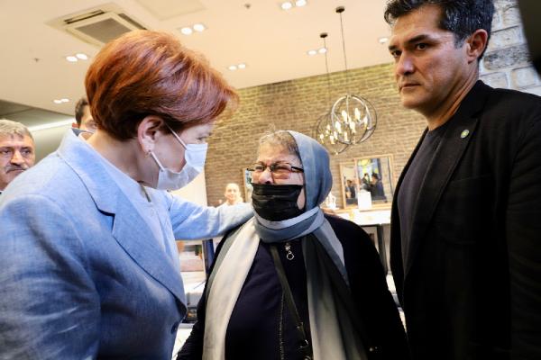 Akşener'in Arnavutköy ziyareti sırasında gerginlik