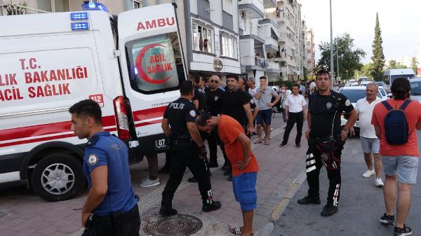 İhbara giden polisin düşen tabancasını alıp, 2 polisi ayağından vurdu