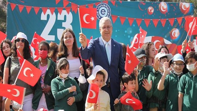 Ege’de 23 Nisan coşkusu doyasıya yaşandı