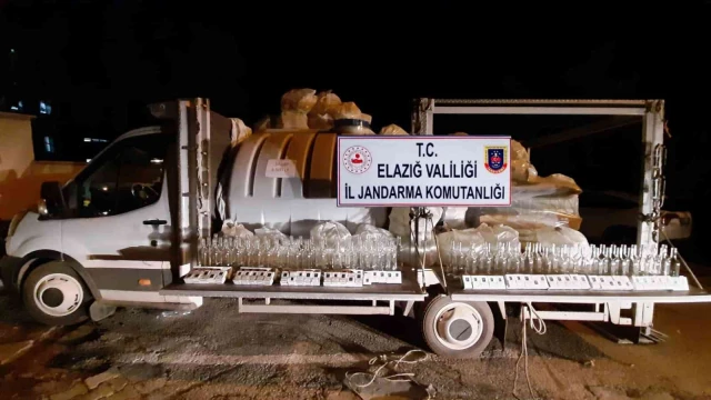 Elazığ’da 3 bin 500 litre kaçak şarap ele geçirildi