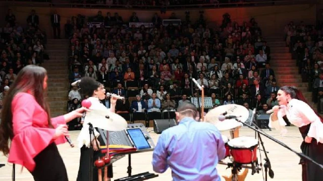 Emine Erdoğan, Başkent Kültür Yolu Festivaline katıldı