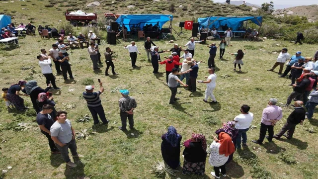 Emiruşağı-Karapınar Yayla Şenliği yapıldı