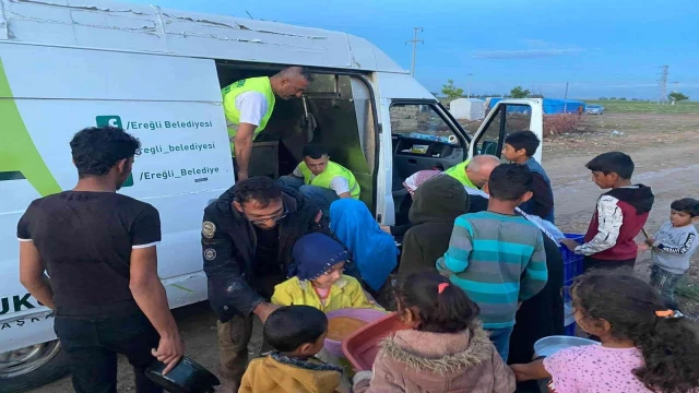 Ereğli Belediyesi sel mağduru vatandaşların yanında