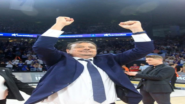 Ergin Ataman: Takımımla gurur duyuyorum