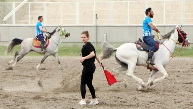 Erzurum’da dört mevsim dört nala cirit keyfi