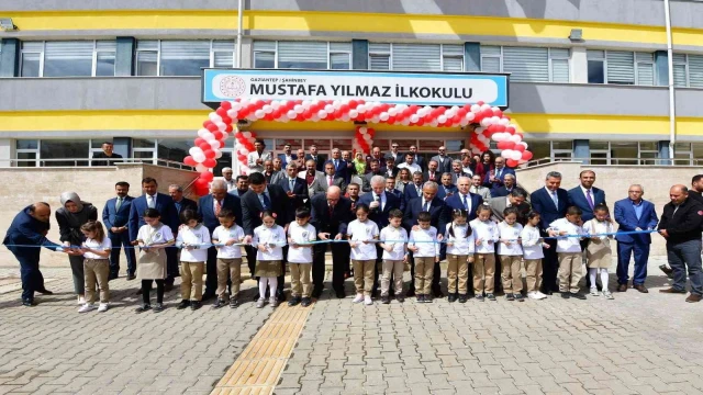 Eski bakanın isminin verildiği ilkokul açıldı