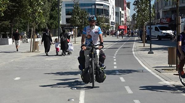 Başka çocukların ölmemesi için bisikletiyle Türkiye turunda