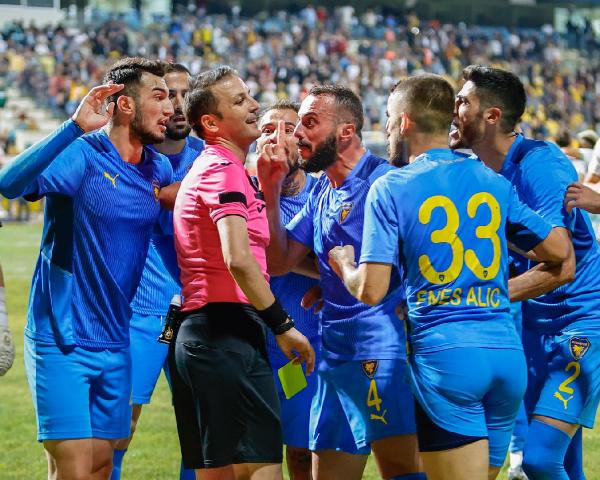 Bucaspor 1928 beraberliğe abone