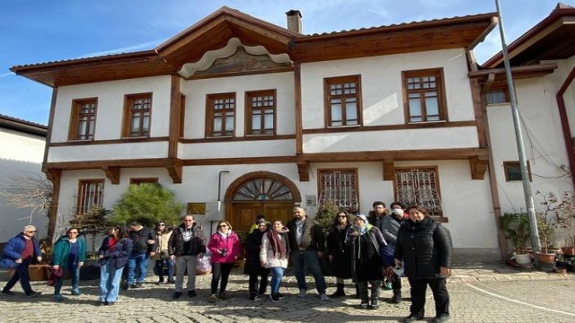 Farklı yer arayışına çıkan turistlerin yeni adresi Osmaneli