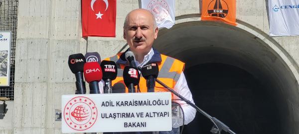 Bakan Karaismailoğlu: Zigana Tüneli gurur projeleri arasında yerini alacak 