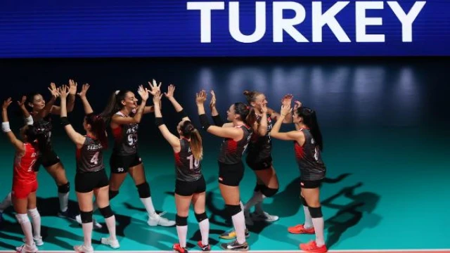 Filenin Sultanları’nın 2022 VNL geniş kadrosu belli oldu