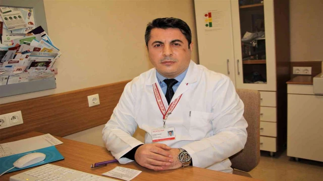 Gastroenteroloji Uzmanı Doç. Dr. Doğan: ”Ramazan ayında mide şikayetleri artmaktadır”