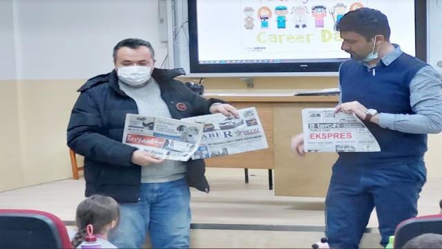 Gazeteci Tuna İşleyen, öğrencilere mesleğini anlattı