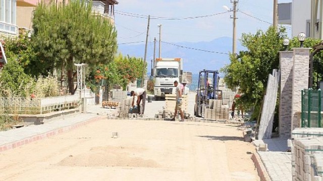 Güre’de yollar yenileniyor