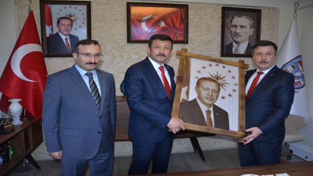 Hamza Dağ’ın Emet temasları