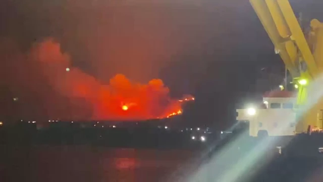 Hatay’daki orman yangınında yüksek gerilim hatları böyle patladı