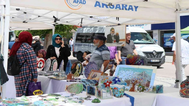 Hayat boyu öğrenme haftasında hünerlerini sergilediler