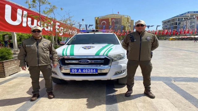 HAYDİ polisleri can dostlarına dikkat çekti