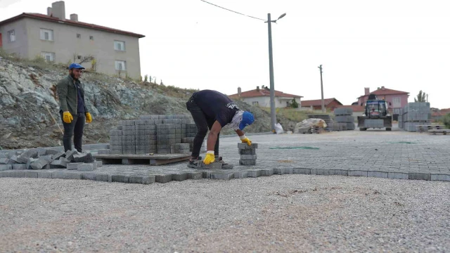 İnköy Mahallesi’ne kilit parke