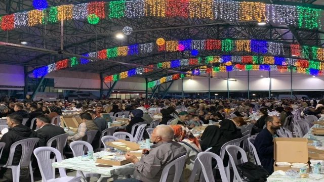 İnönü’de 3 bin vatandaş iftar programında buluştu